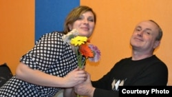 Тетяна Матюшенко щоразу самостійно намагається влаштувати медичний огляд чоловіка, який важкохворий