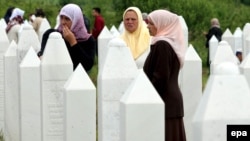 Sahrana zvorničkih Bošnjaka ubijenih početkom devedesetih