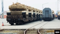 Перевозка военной техники американской армии из немецкого порта Бремерхафен