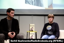 Ахтем Сеитаблаев на акции поддержки Олега Сенцова