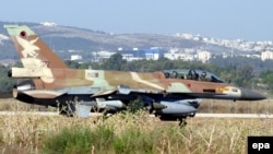 Район авиабазы Рамат-Давид, Израиль, 12 июля 2006 года