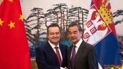 Шефот на српската дипломатија Ивица Дачиќ во посета на Кина, февруари 2020.