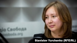 Olga Skrıpnik, Qırım aq qorçalayıcı gruppasınıñ yolbaşçısı