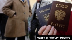 Іноді від репресій окупантів не рятує навіть паспорт РФ, зазначив Захаревич