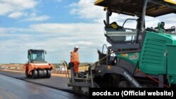 Строительство дороги «Симферополь–Евпатория–Мирный». Иллюстрационное фото