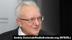 Володимир Василенко, правник-міжнародник