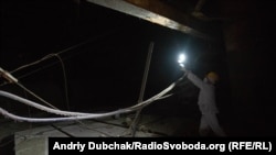 Об’єкт «Укриття», сьома турбіна машзалу ЧАЕС. Оператор 30 секунд працює в умовах високої радіації