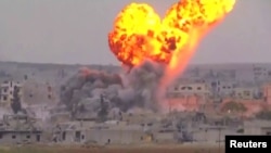 Сирия менен Түркиянын чек арасындагы Кобани шаары