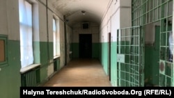 Коридор тюрьмы на Лонцкого