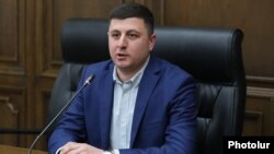 ԱԺ «Պատիվ ունեմ» խմբակցության քարտուղար Տիգրան Աբրահամյան, արխիվ