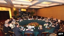 آمريکا می گويد به دنبال رويکرد ايران در قبال بسته پيشنهادی ۱+۵، قدرت های جهانی توافق کردند تا بررسی تحريم های جديد عليه تهران را در دستور کار قرار دهند.
(عکس از AFP)