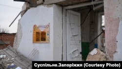 Село Камышеваха. Руины помещения гимназии, фото иллюстративное