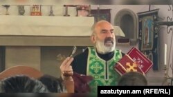 Գյումրիի Սուրբ Հակոբ Մծբնեցի եկեղեցու քահանա Տեր Ռուբենը