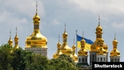 Напередодні у Православній церкві України повідомили, що предстоятель ПЦУ Епіфаній проведе богослужіння 7 січня в Успенському соборі