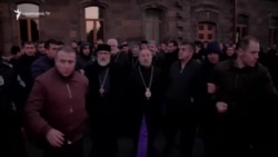 Էջմիածնում հույս ունեն՝ 10 եպիսկոպոսները կվերադառնան մայր եկեղեցու գիրկը