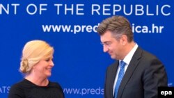 Predsjednica Kolinda Grabar Kitarović uskoro u Moskvi (na fotografiji sa premijerom Plenkovićem)