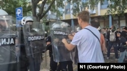 Блокирование суда в Нови-Саде из-за ареста участников антиправительственных протестов, 20 августа 2025 года