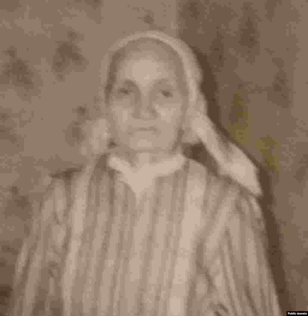 Через нестерпні умови й важку працю Зеліха захворіла, дітей забрали в дитбудинок. Поступово вона почала одужувати, проте діти й батько не витримали важких умов. У перші роки вигнання Зеліха втратила батька і п'ятьох дітей, залишившись одна. На фото: Зеліха Пашаєва у 2008 році. Про історію Зеліхи й &laquo;спецпереселенців&raquo; &ndash; у матеріалі Гульнари Бекірової