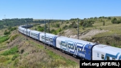 Поїзд «Таврія» в кримському напрямку російського оператора «Гранд сервіс експрес» (ілюстративне фото)