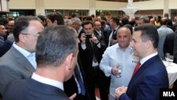 Премиерот Никола Груевски на средба со бизнис заедницата и стопанските комори во септември годинава.