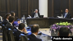 Armenia - Deputy Prime Minister Mher Grigorian chairs a weekly cabinet meeting in Yerevan, September 4, 2025.
