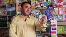 مردان کې زېږېدلی محمد خان وايي د افغان کډوالو د ستنولو بهير يې ستونزې زياتې کړي