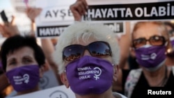 
За інформацією правозахисних груп, у Туреччині зростає насильство щодо жінок та кількість вбивств