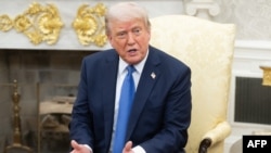 Водночас, як стверджує президент США робота над мирною угодою між Росією та Україною «йде гладко»