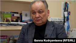 Ескендер Барієв