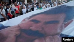 Diyarbəkirdə Öcalanın azadlığa buraxılmasını tələb edən nümayiş.