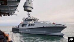 Эстонские военно-морские корабли вышли в Балтийское море в рамках усиленного патрулирования НАТО в регионе после подозрительного саботажа подводных кабелей. 9 января 2025 года
