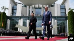 Президент України Володимир Зеленський і канцлер Німеччини Фрідріх Мерц, архівне фото