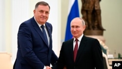 Milorad Dodik i Vladimir Putin tokom jednog od susreta u Moskvi, 2023. godine