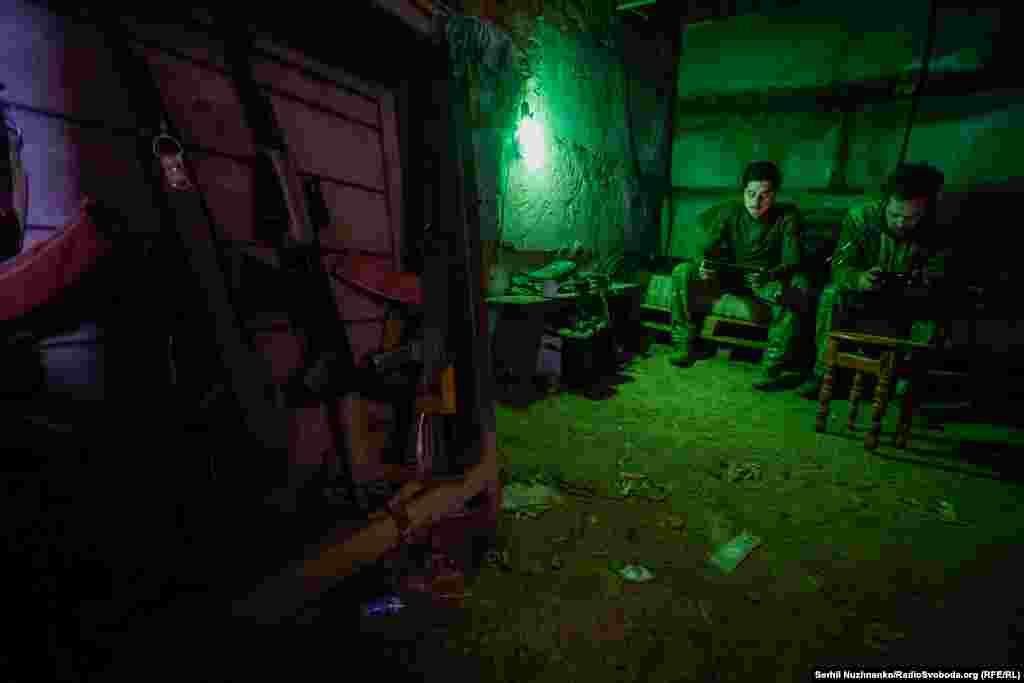 Пілоти аеророзвідки 47-ї ОМБр «Маґура» ЗСУ на Запорізькому напрямку. Червень 2023 року.Аеророзвідники шукають цілі для артилерії та мінометників, а також допомагають зробити ураження військ противника якомога точнішим