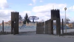 Na ruinama 'Bambilenda'