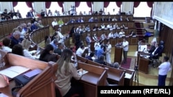 Armenia - A session of the municipal council of Gyumri, June 20, 2025.