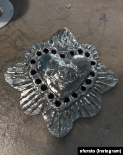 Кулон з металу. Авторка Катерина Тутєрова