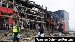 Будівля залізничного вокзалу у Фастові після удару РФ, 6 грудня 2025 року