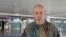 Jurnalistul ucrainean Dmitri Gordon pe aeroportul din Tbilisi
